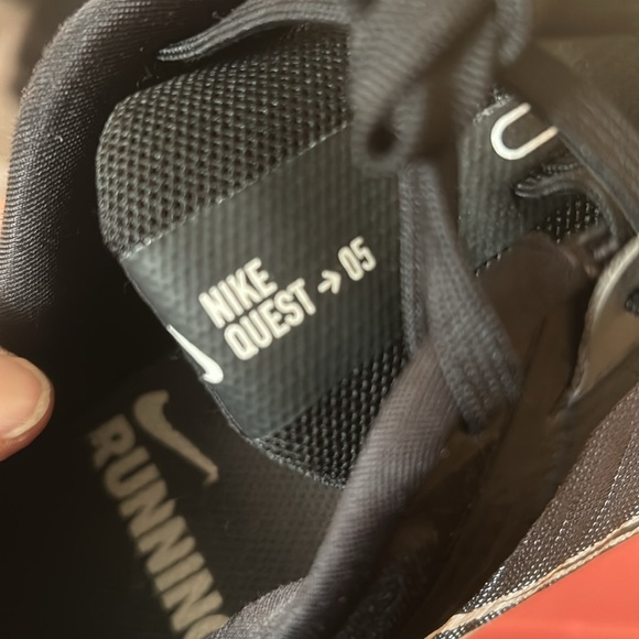 Like new Nike running sneakers! - Picture 4 of 5